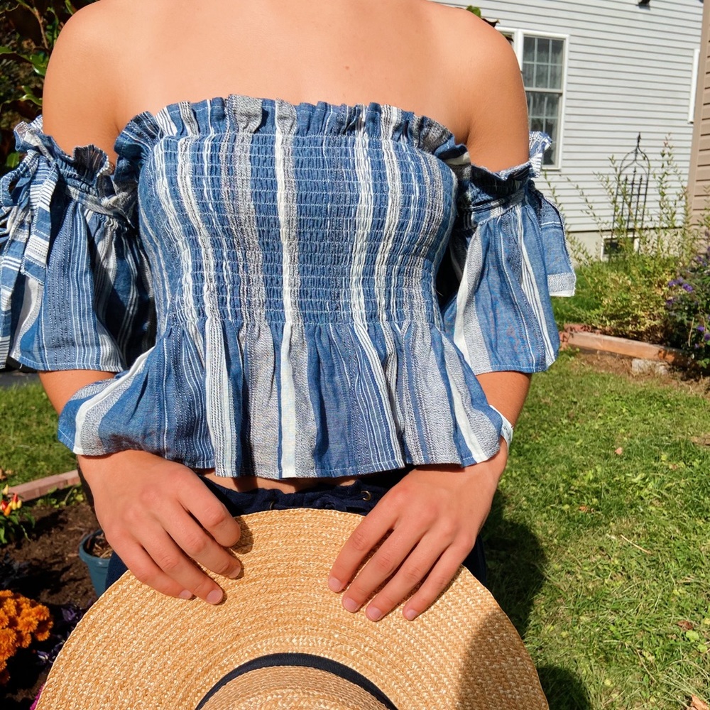 Beachtastic sleeveless blue and white strip top